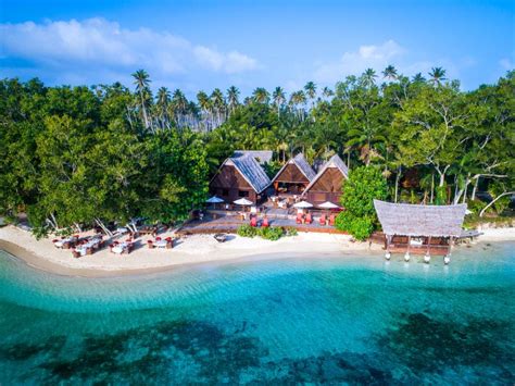 Ratua island resort and spa  Ratua Island Resort & Spa is the quintessential tropical paradise located close to the Southern coastline of Espiritu Santo Island